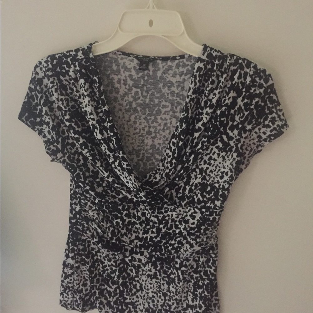 Black and white shirt petite